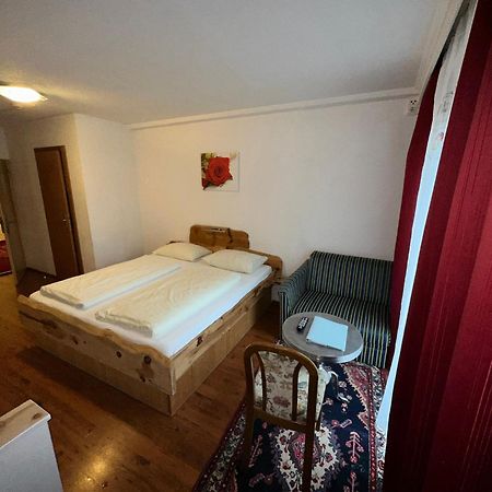 Gasthof Zum Loewen Aschau Im Zillertal Esterno foto