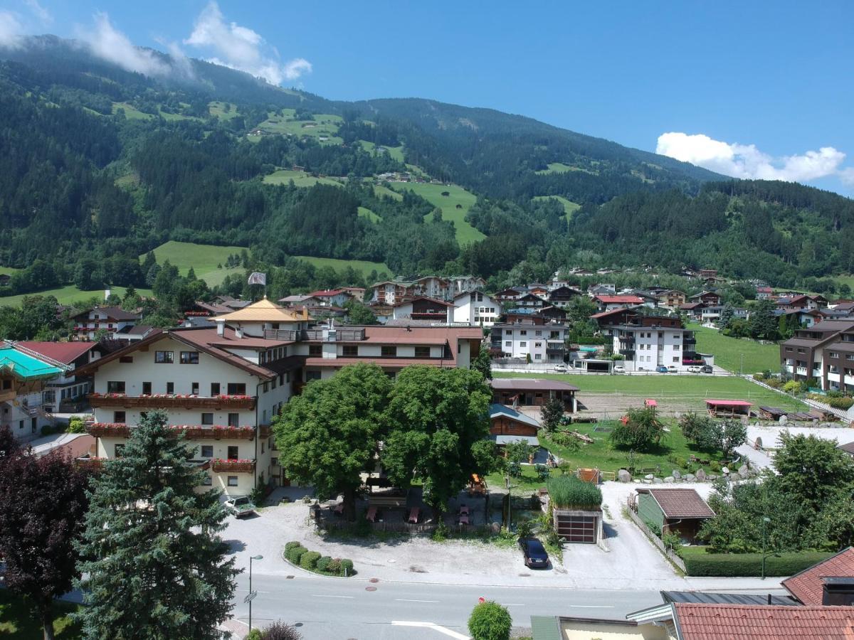 Gasthof Zum Loewen Aschau Im Zillertal Esterno foto