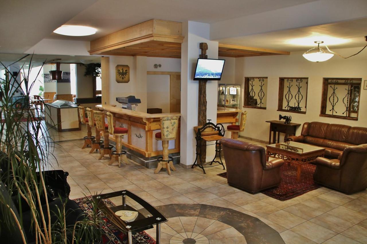 Gasthof Zum Loewen Aschau Im Zillertal Esterno foto