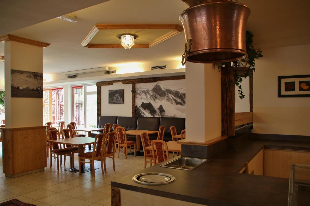 Gasthof Zum Loewen Aschau Im Zillertal Esterno foto
