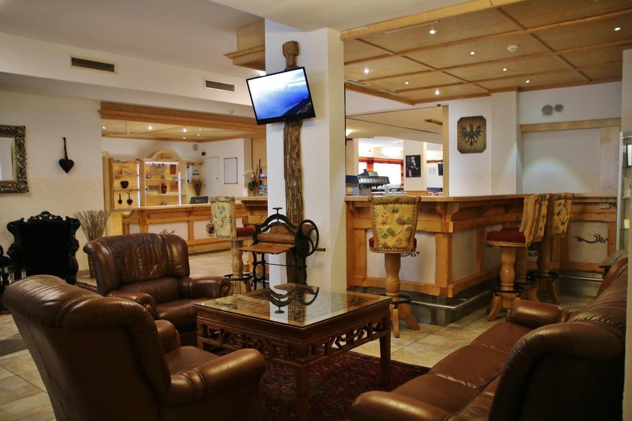Gasthof Zum Loewen Aschau Im Zillertal Esterno foto