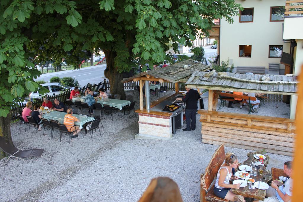 Gasthof Zum Loewen Aschau Im Zillertal Esterno foto